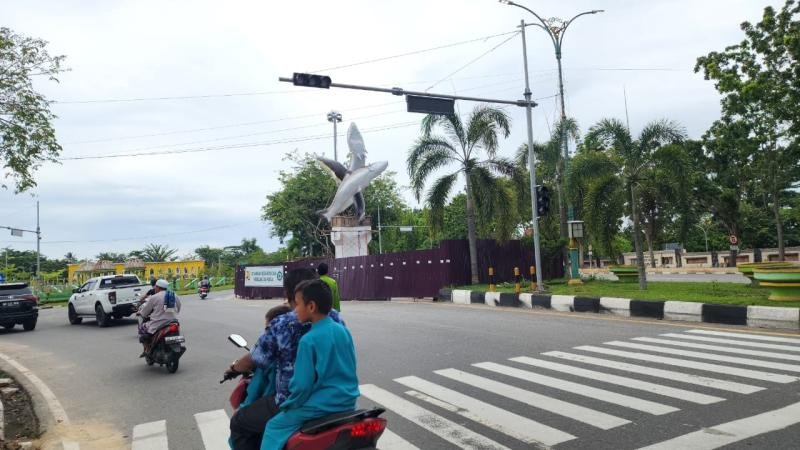 2024-12-14-7454Tugu Ikan.jpg